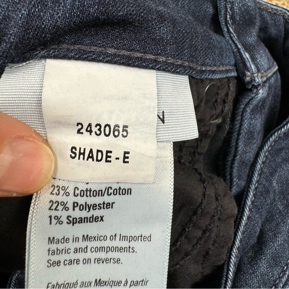 Paige High Rise Manhattan Jeans - Picture 8 of 11